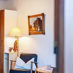Haus Excelsior 3 Apartament Seefeld w Tirolu